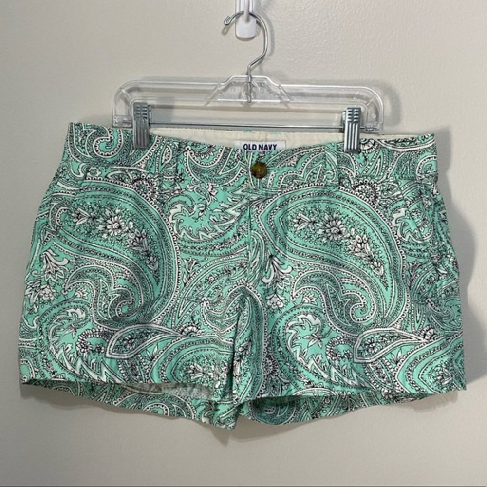 Old Navy Mint paisley shorts green black cream chino shorts SZ 6